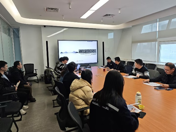 徐姣-建规室-英文汇报现场掠影_副本.jpg